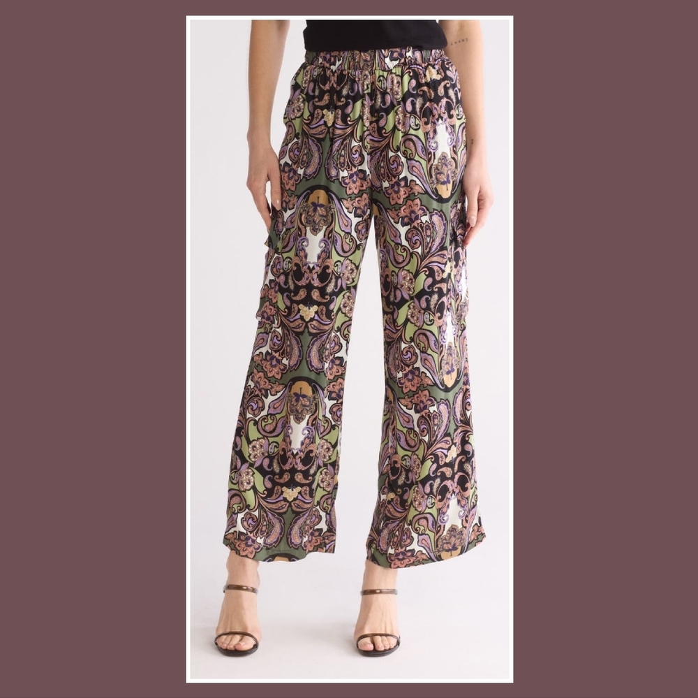 T TAHARI PRINT WIDE LEG CARGO PANTS